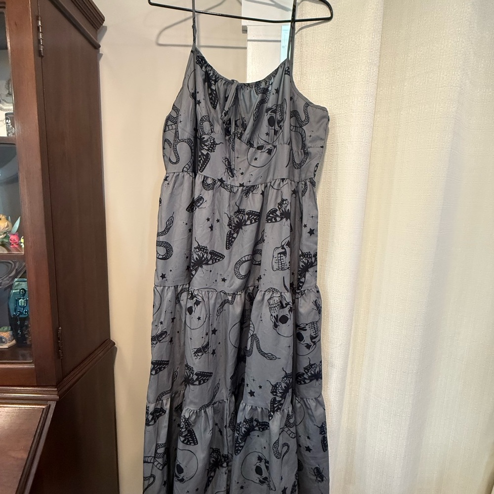 ROMWE Gray Maxi Dress with Black Pattern